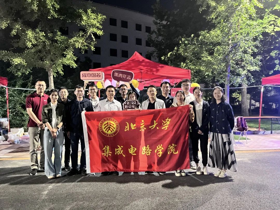 7cf0b0255e8a4b88a1a899d4749d031a.jpg 7cf0b0255e8a4b88a1a899d4749d031a.jpg