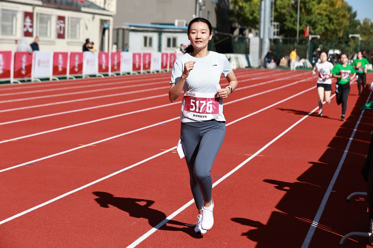 fa3b2450895c41ae86daff0597a9af3d.png fa3b2450895c41ae86daff0597a9af3d.png