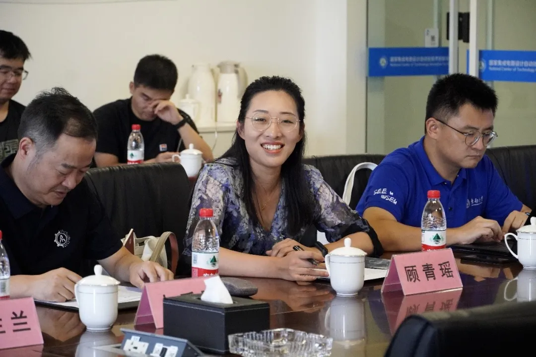 71b9e5d1a9b34798b6afa940a7e74a4d.jpg 71b9e5d1a9b34798b6afa940a7e74a4d.jpg