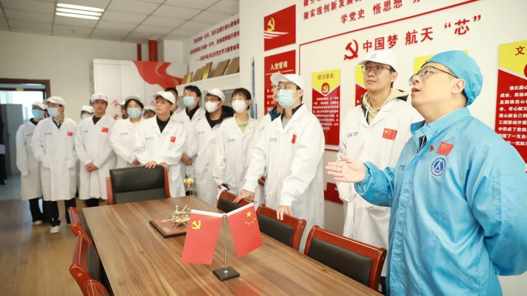 c98cb1477bae4f5ea0f836fad24714cb.jpg c98cb1477bae4f5ea0f836fad24714cb.jpg